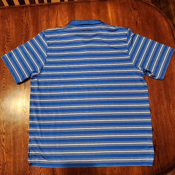 Just In Time For Spring -Underarmour shirt Size XXL - Picture 5 of 5